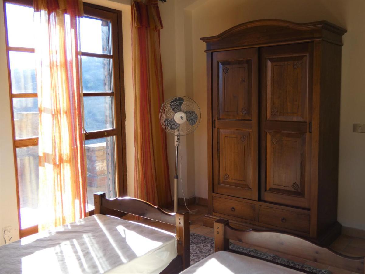 Scappo In Umbria, La Vallata Parrano 外观 照片
