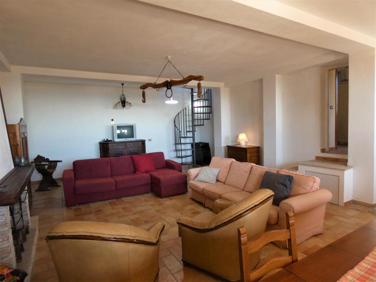 Scappo In Umbria, La Vallata Parrano 外观 照片