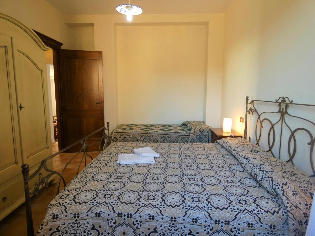 Scappo In Umbria, La Vallata Parrano 外观 照片