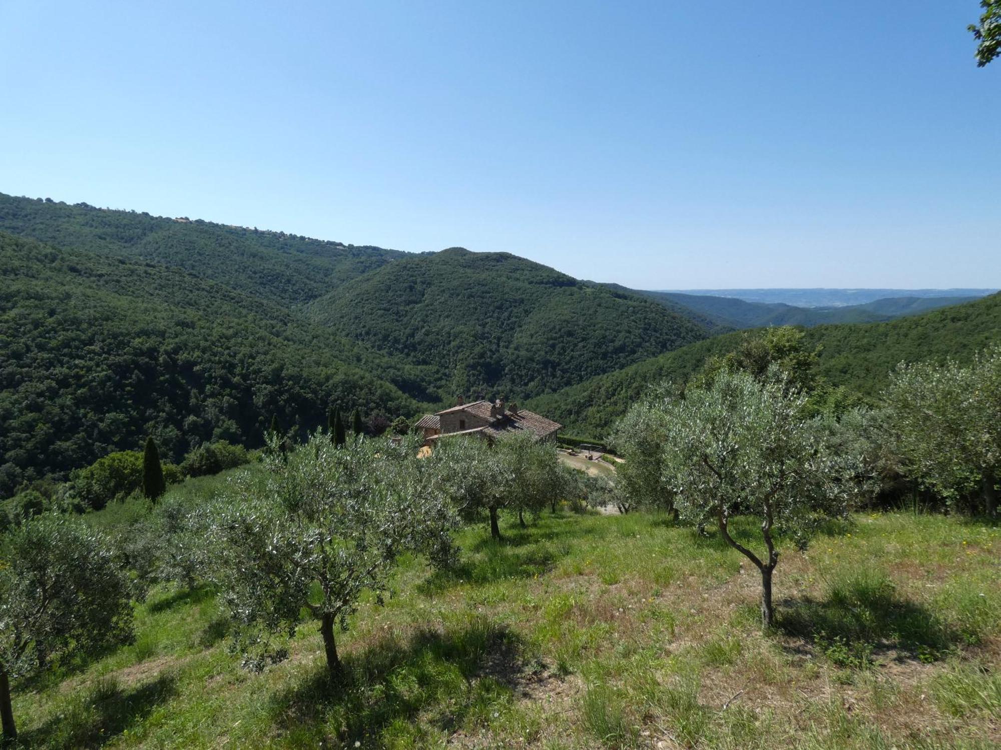 Scappo In Umbria, La Vallata Parrano 外观 照片